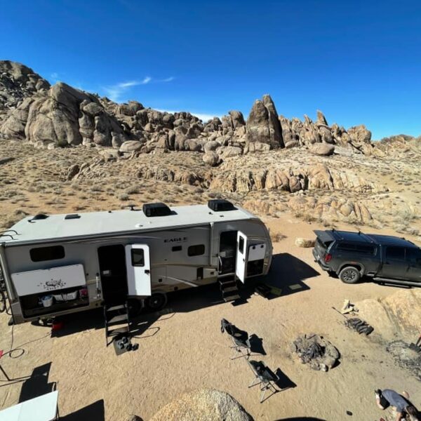 Boondocking in Alabama Hills, CA